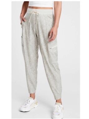 Athleta Venture Pant Printed Jogger Cargo Travel Pants Size 8